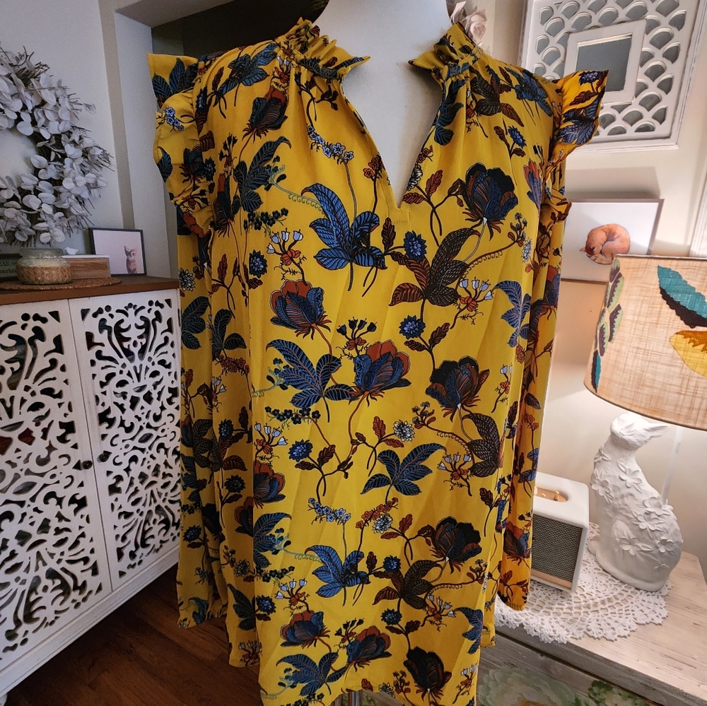 LOFT Floral Blouse Size Large